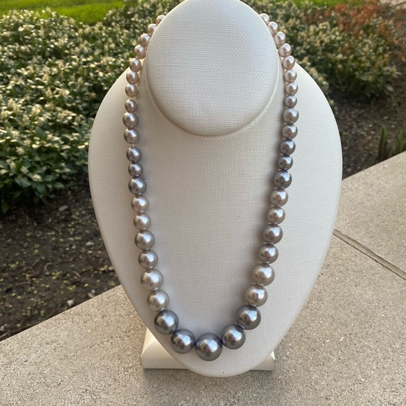 Jewelry - Hombre Silver and Gray Bead Necklace with Adjustable Clasp